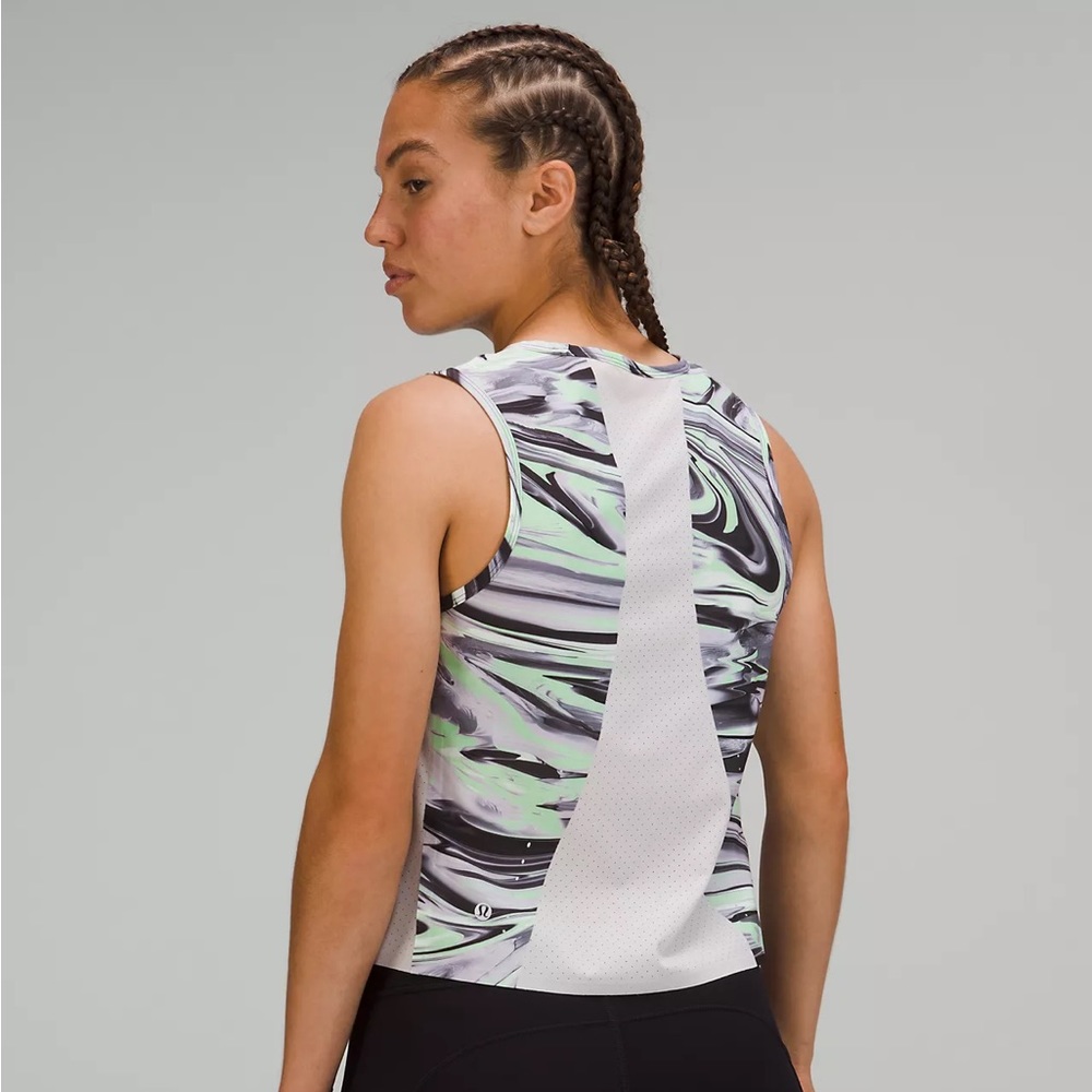 Lululemon Size 6 Swift Ventilated Running Tank Top - image 2